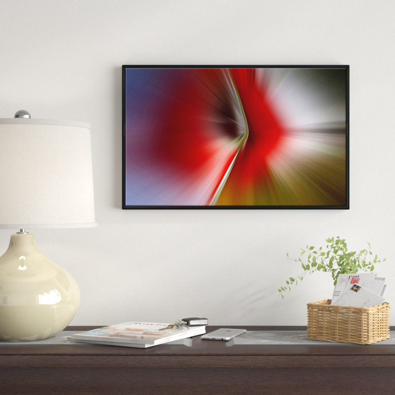 « explosion of red on purple », impression sur toile tendue, H 20 po x l 20 po x P 1 po