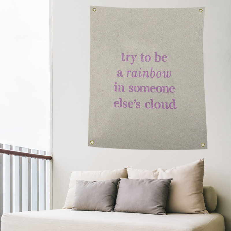 Tapisserie en polyester à essayer de s’agencer à un devis arc-en-ciel, H 36 po x l 26 po, Blanc / violet