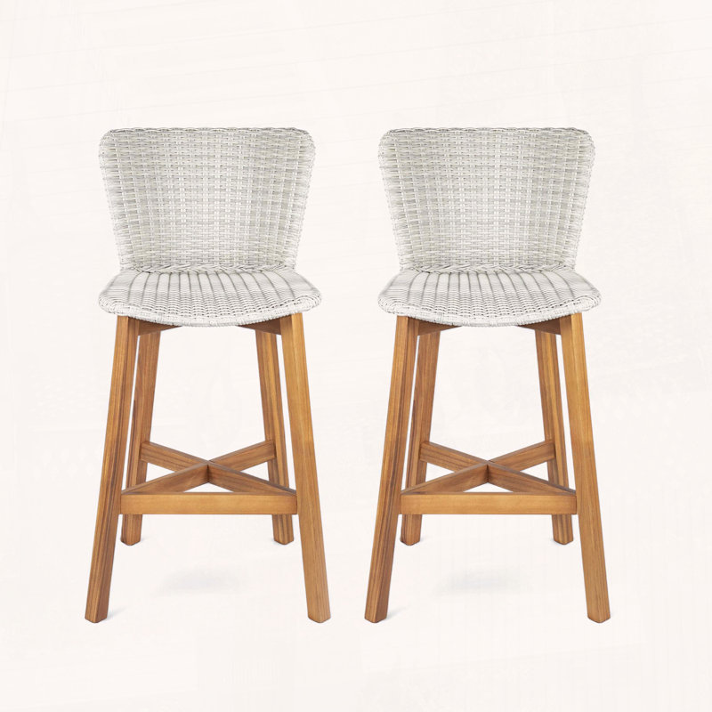 Ensemble de 2 tabourets de bar d'extérieur Lymington avec bois de teck et osier gris clair, Gris clair
