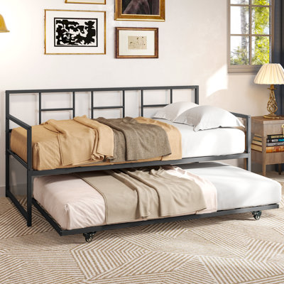 Daybed with Trundle