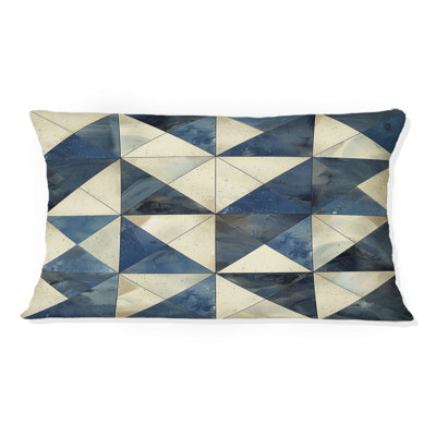 Coussin lombaire bleu à motif de triangles II