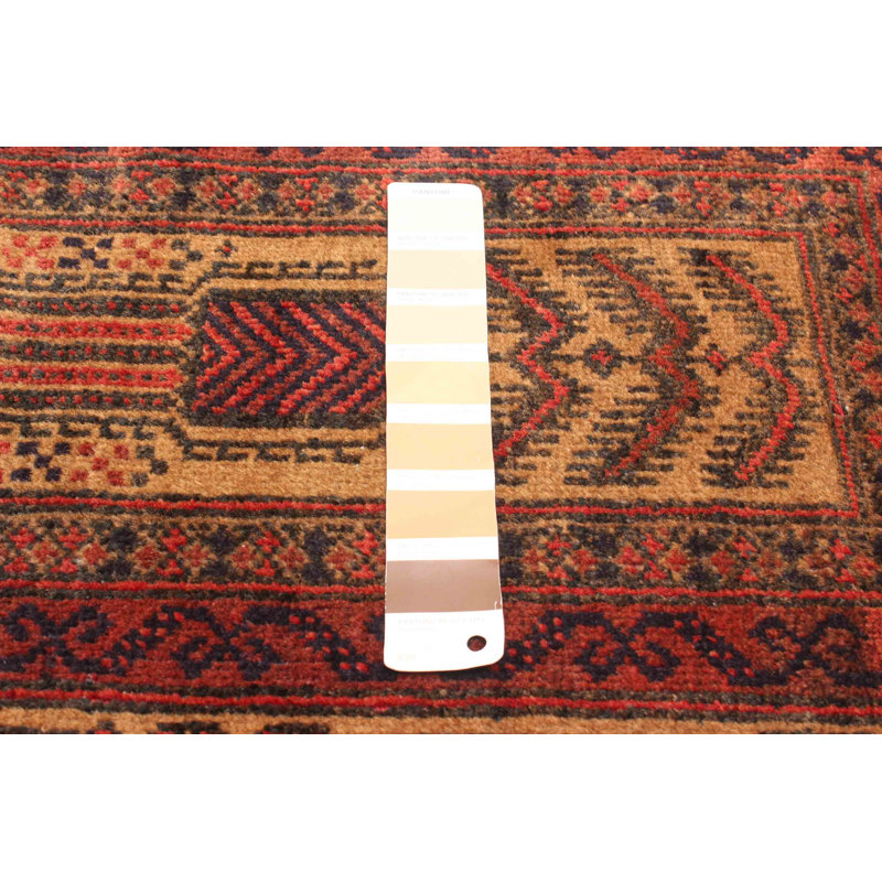 Tapis brun Teimani 2 pi 11 po x 5 pi 0 po