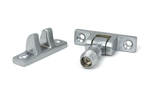 Beehive Brighton Fastener - Narrow (Square), Satin Chrome
