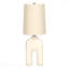 Lampe de table - H 25 po, matériau en résine crème