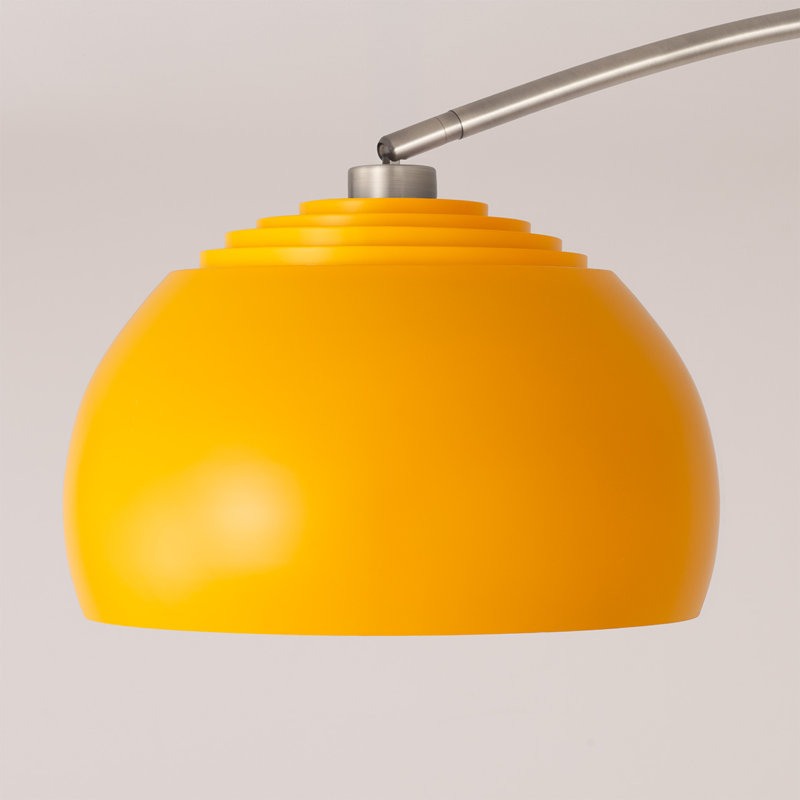 Lampe à arc demi-dôme 92 po - acier nickel satiné, base en marbre blanc, abat-jour demi-dôme en acier moutarde, à intensité variable, ampoule incluse