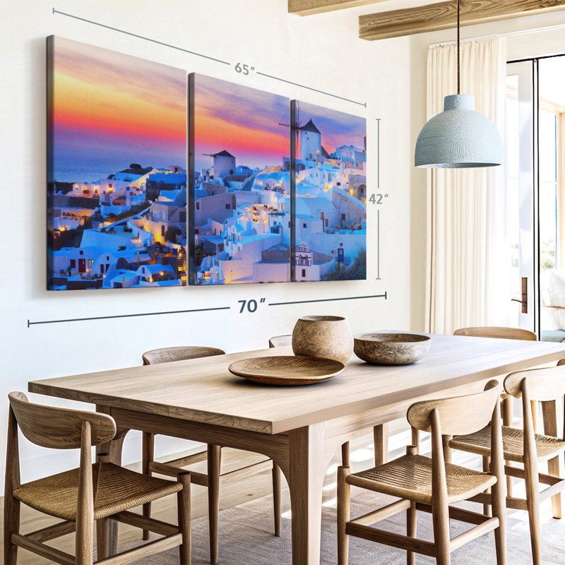 Santorini Lights, reproduction sur toile, H 42 po x l 65 po x P 1,25 po
