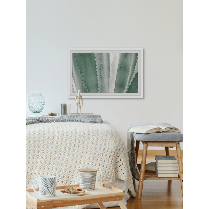 Soft Serrated Edges - Single Picture Frame Painting, 20 cm H x 30 cm W