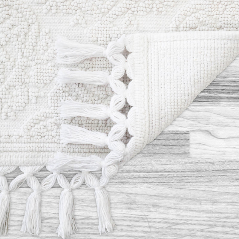 Ricardo 100% Cotton Bath Rug, White, 17" W x 31" L