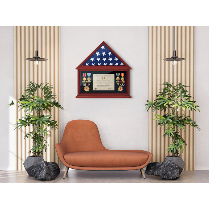 Vitrine en bois massif de H 262 po x l 25,2 po