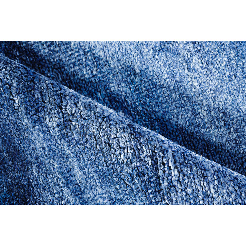Plush Area Rug in Navy, Rectangle 2' x 3'