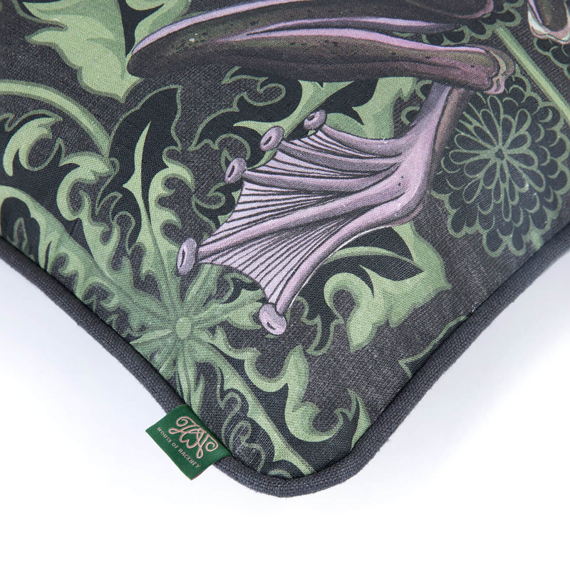 Hemp Throw Square Pillow Cover & Insert, Noir Taraxa Amphibia