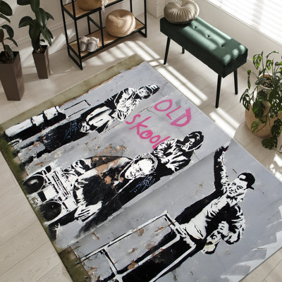 Soft Pile Printed Rug with Intricate Floral Design Ideal for Enhancing the Aesthetics of Any Living Space