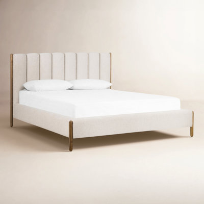 Desinae Upholstered Platform Bed