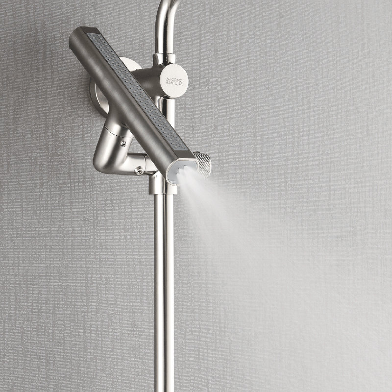 Douche FORNO ACQUA AcquaFALL, finition nickel brossé, douche de pluie, pomme de douche à main, jets de corps, débit de 1,8 gallon par minute