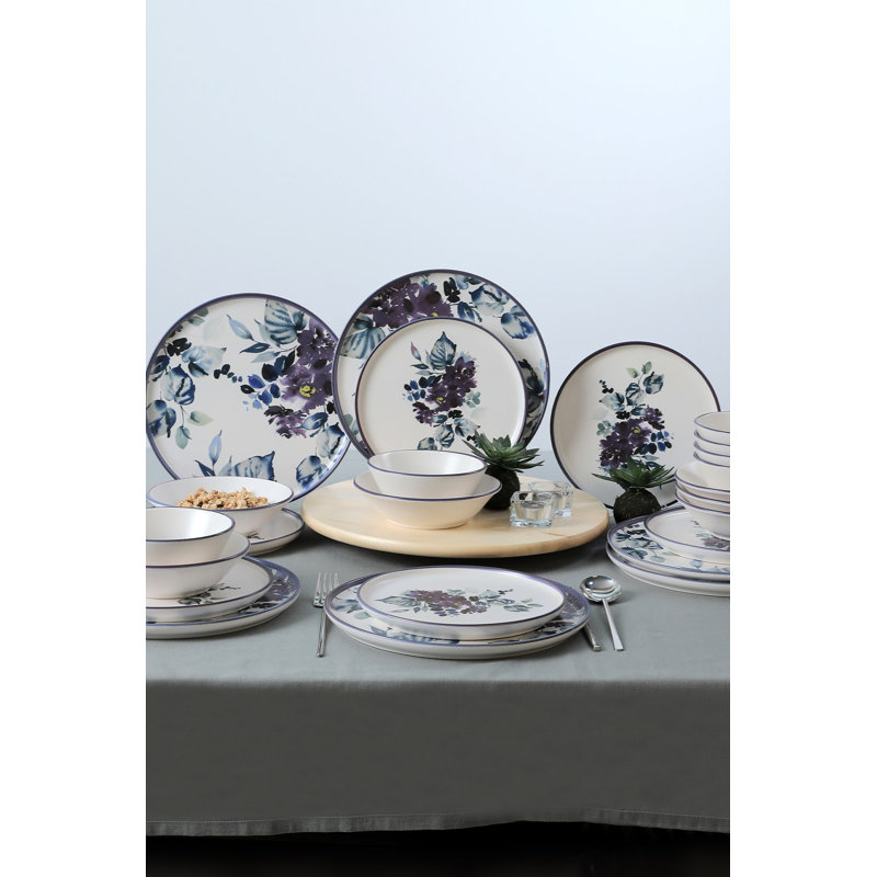 Service de table élégant en céramique 24 pièces, blanc et bleu / mauve | 100% antibactérien et céramique facile à nettoyer | Comprend 6 assiettes de service (11 po), 6 assiettes à dîner (7 po), 6 bols (5,5 po), 6 assiettes à dessert (8,7 po) | Va au lave-vaisselle jusqu'à 122 ° F