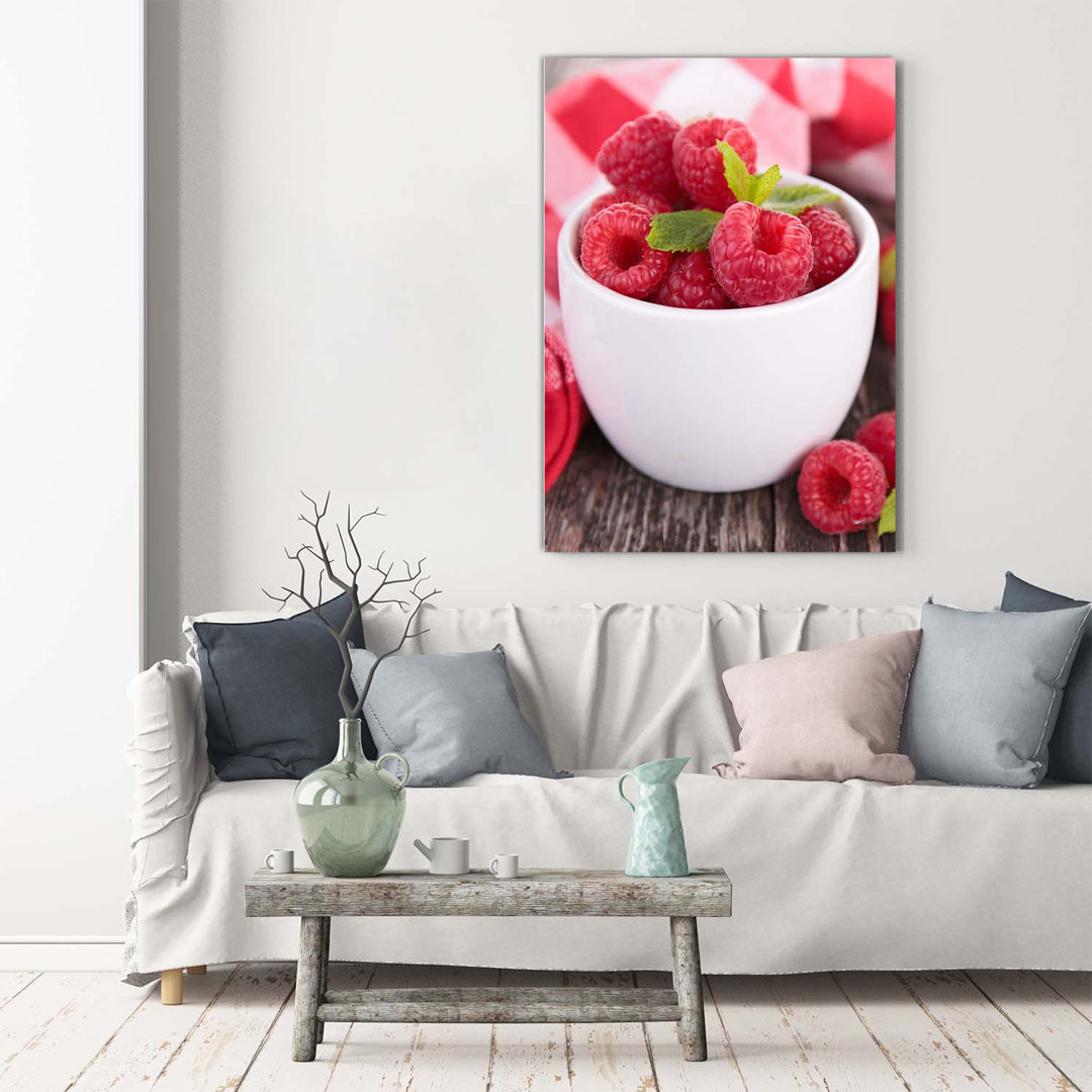 Himbeeren im Becher - Kunstdrucke auf Leinwand