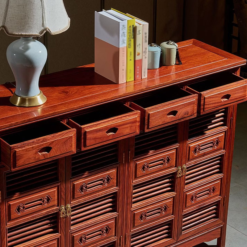 Large capacity storage shoe cabinet