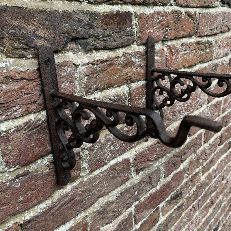 Napavine Iron Wall Decor, 19cm x 20cm x 2cm