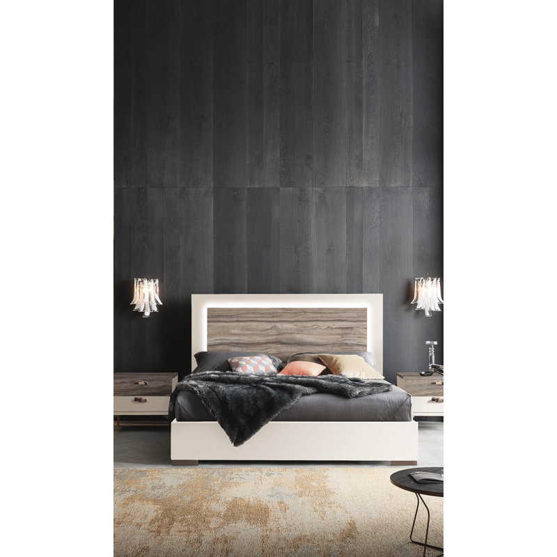 Brianica Platform Bed, King
