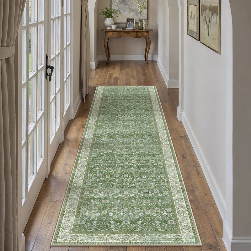 Tapis oriental lavable à la machine avec envers antidérapant Kitty, Vert clair, Tapis de couloir 2 pi x 8 pi