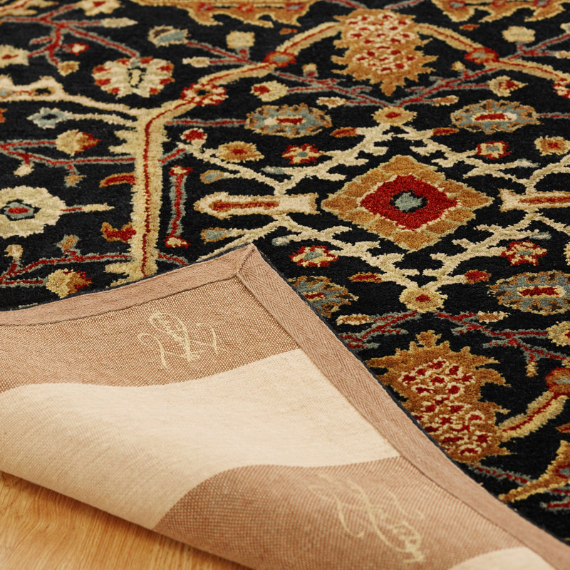 Oriental Area Rug in Black, Rectangle 6' x 9'