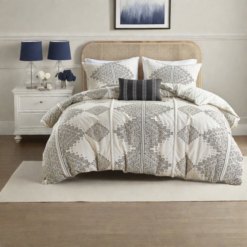 Soft Microfiber King/cal King Bedding Sets, Polyester Printed Boho Design With Throw Pillow