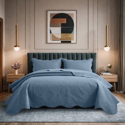 Oxford Luxury Hotel Style Bedding Set with Matching Shams, Lightweight and Breathable, All Season Bed in Bag