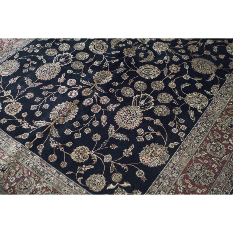 Tapis noir et rouge de haute qualité noué à la main