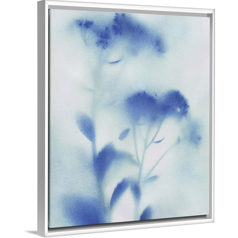 «Mist Meadow Flowers I», reproduction d'art sur toile, Cadre flottant blanc, H 31,7 po x l 25,7 po x P 1,75 po