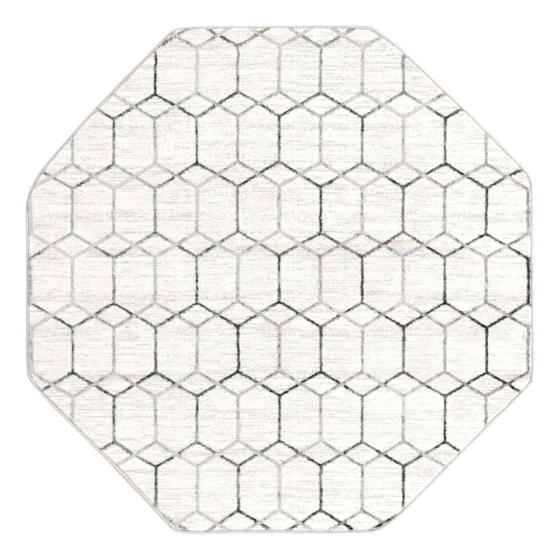 Isayana Geometric Indoor Rug, Octagon 5'3" x 5'3"
