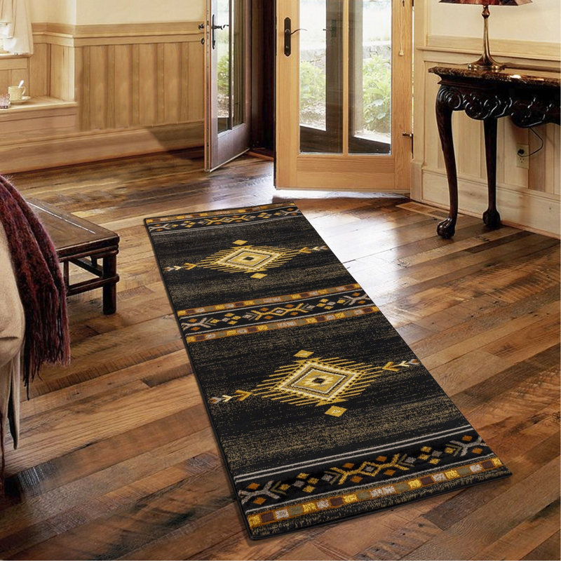 Tapis noir Southwest, Rectangle 5 pi 3 po x 7 pi 3 po