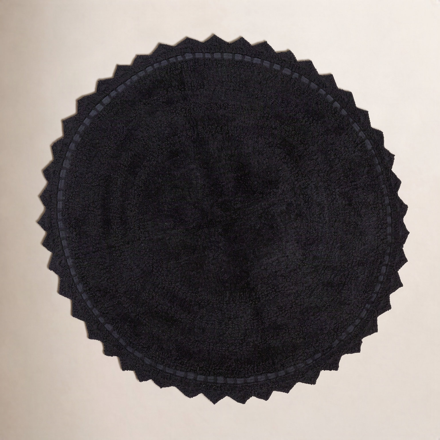 Lisk Circle Cotton Bath Rug, Black