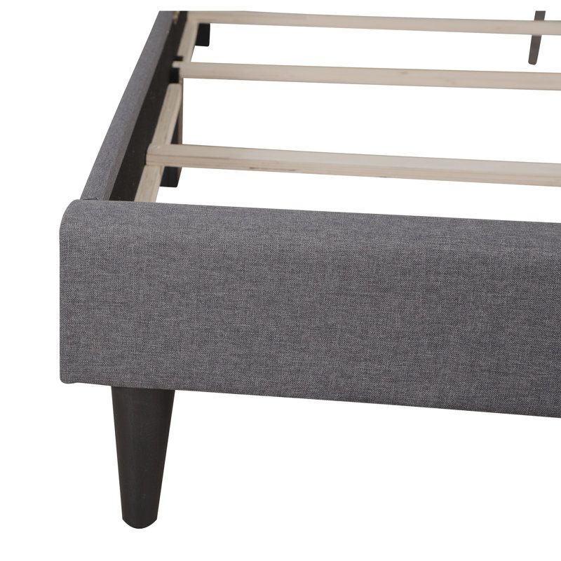 Élégant très grand lit gris d'une hauteur de 47 pouces, à installation rapide pour plus de commodité, avec une construction solide et un sommeil profond, 79,53 po X 88,45 46,03 po, coussin rembourré de mousse, lit contemporain recouvert de tissu, hauteur 47 po