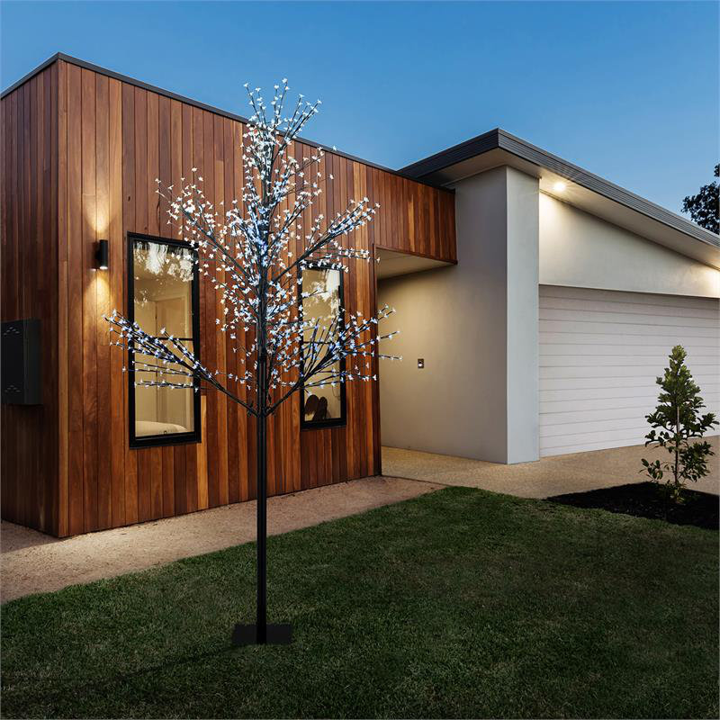 LED Indoor / Outdoor Lighted Christmas Tree