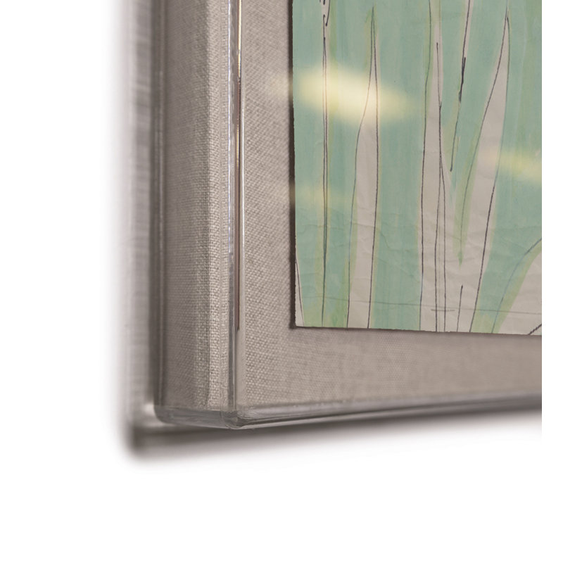 «Fleur Vertes 2» par Paule Marrot - reproduction imprimée, Boîte en acrylique, H 56 po x l 44 po x P 1,25 po
