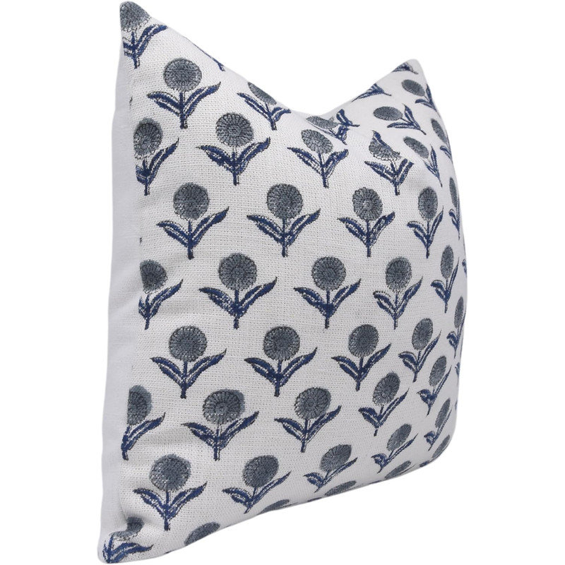 Linen Square Indoor/Outdoor Pillow Cover, 26" x 26"