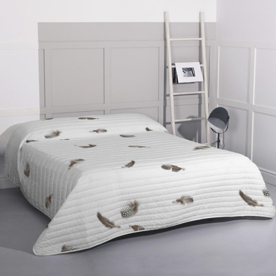 Crooke Cotton No Pattern Bedspread