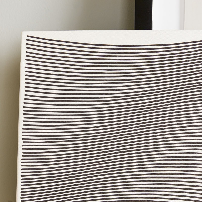 «Jamescia Modern Wavy Lines» par 5by5collective - impression sur toile tendue, H 18 po x l 18 po x P 1,5 po, Pas de tapis