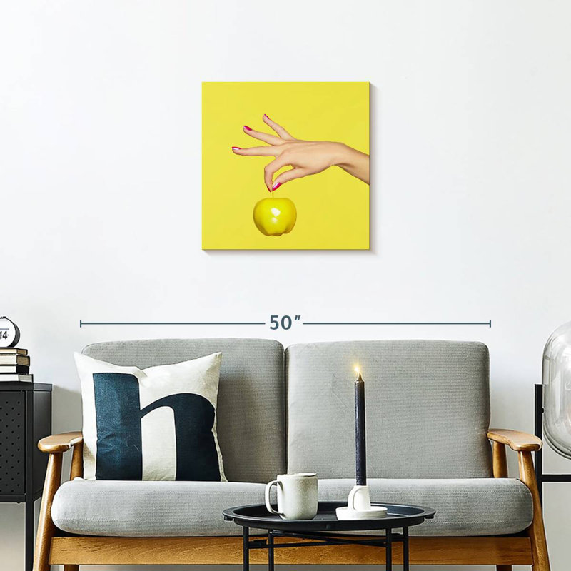 Yarlin Fresh Yellow Apple, 20" H x 20" W