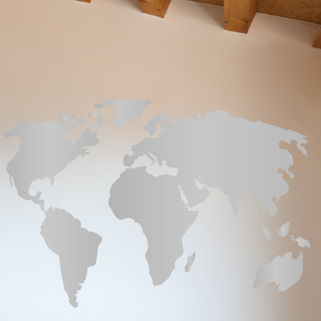 Décalcomanie murale carte du monde, Argent, H 38 x l 56 po x P 0,01 po