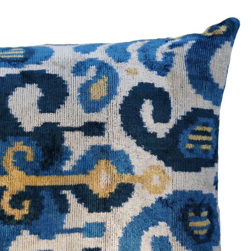 Silk/Velvet Lumbar Rectangular Pillow Cover & Insert