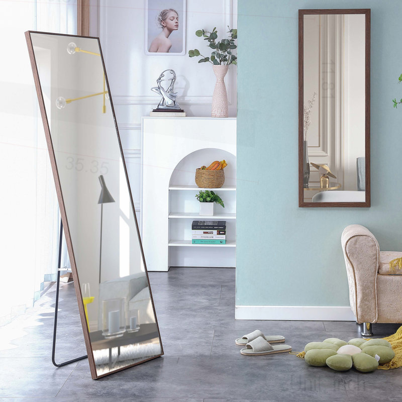 Miroir Quinnisha, Bois massif, Naturel / naturel, H 65 po x l 23 po