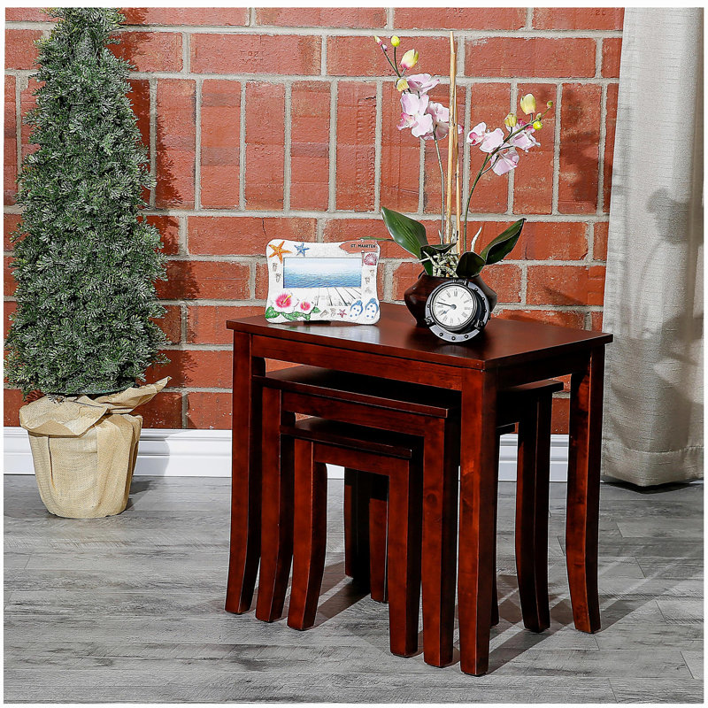 Ensemble de 3 tables gigognes et chaises en cerisier