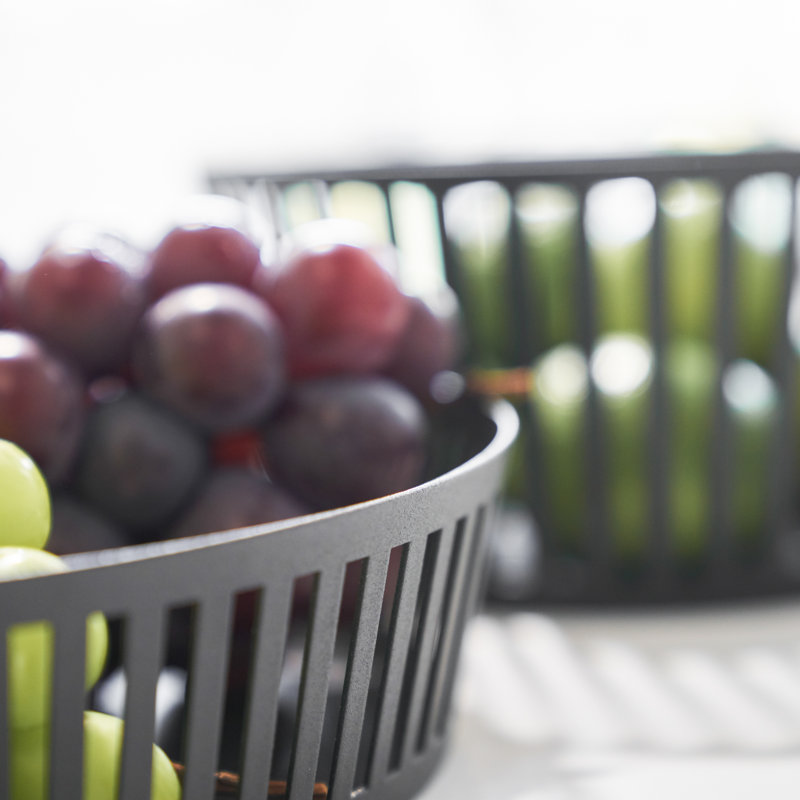 Wide White Steel Minimalist Round Fruit Basket