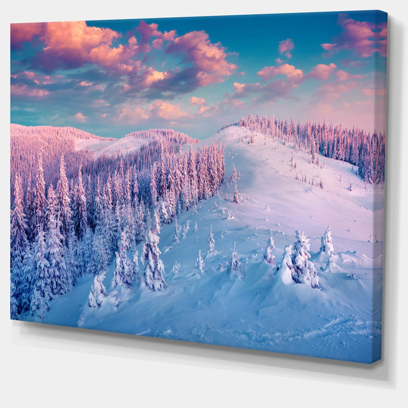 «Fantastic Sunrise over the Carpates», impression, H 30 po x l 40 po x P 1,5 po, Toile tendue