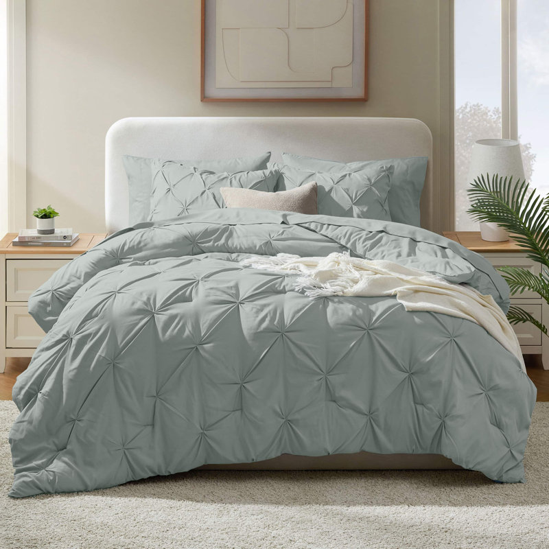 Ensemble d'édredon plissé avec draps Bed-in-a-Bag, Édredon de grande taille et 6 pièces supplément, Vert sauge