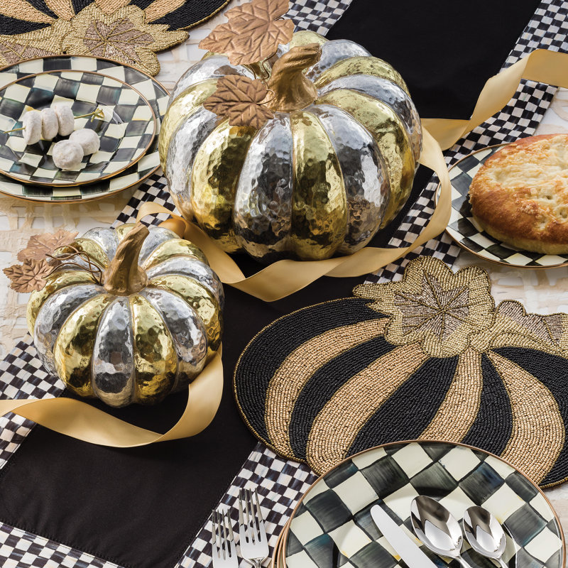 Courtly Check® Black Table Runner