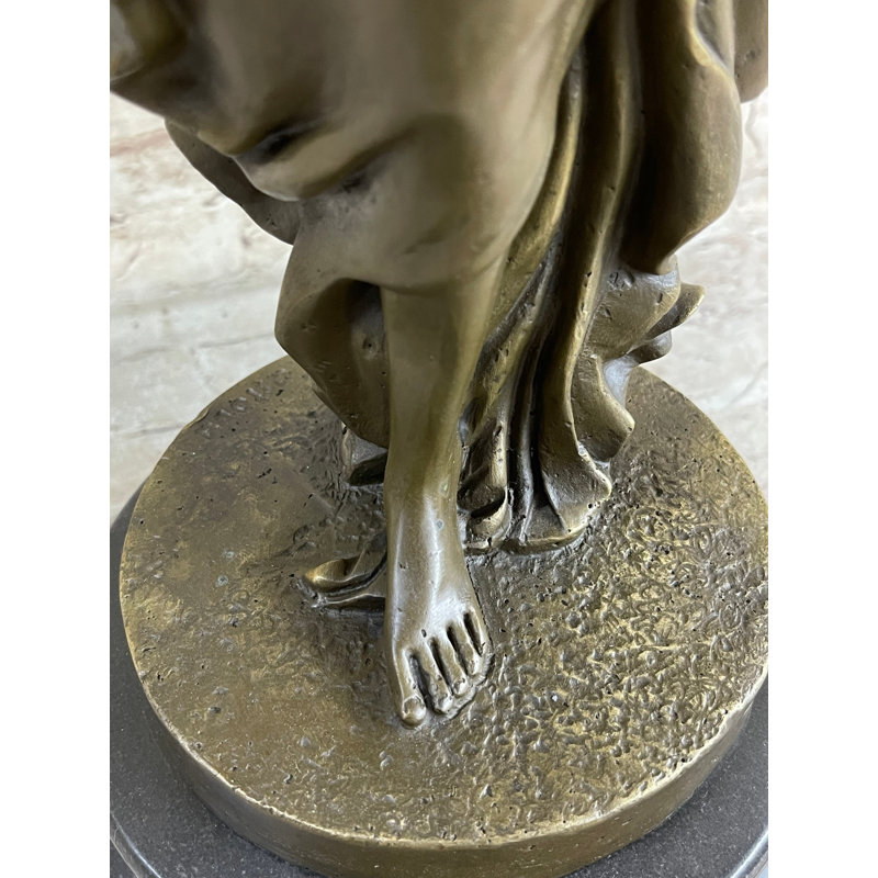 Figurines et sculptures Ayo