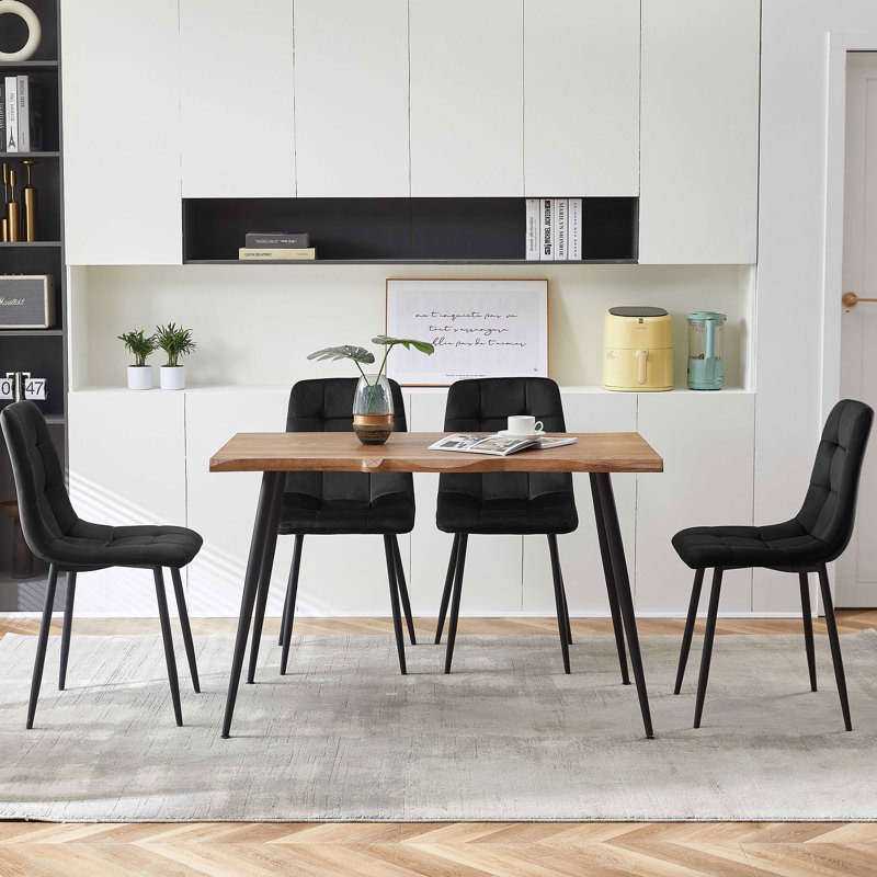 Lawanda Dining Table Set With 4 Chairs