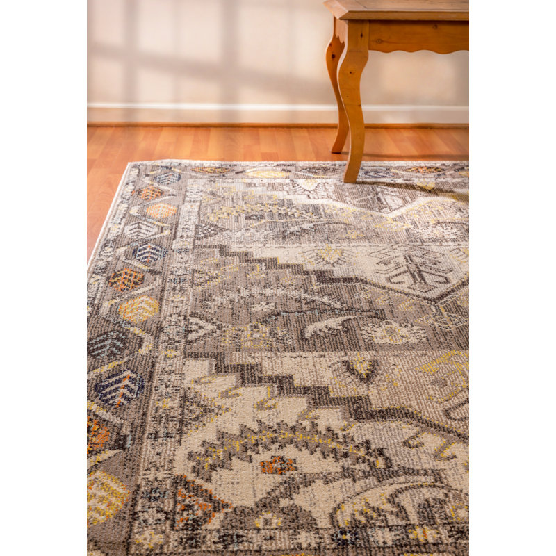Lavertue Southwestern Indoor Rug, Rectangle 7'10" x 10'10"